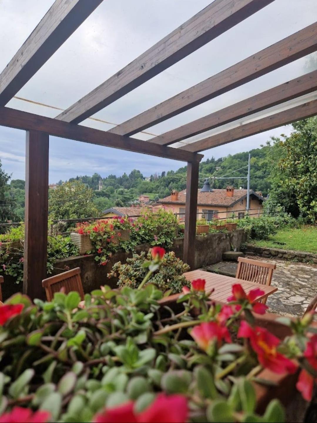 Appartement Il Giardino Di Berbech Citta Alta - Castagno à Bergame Extérieur photo